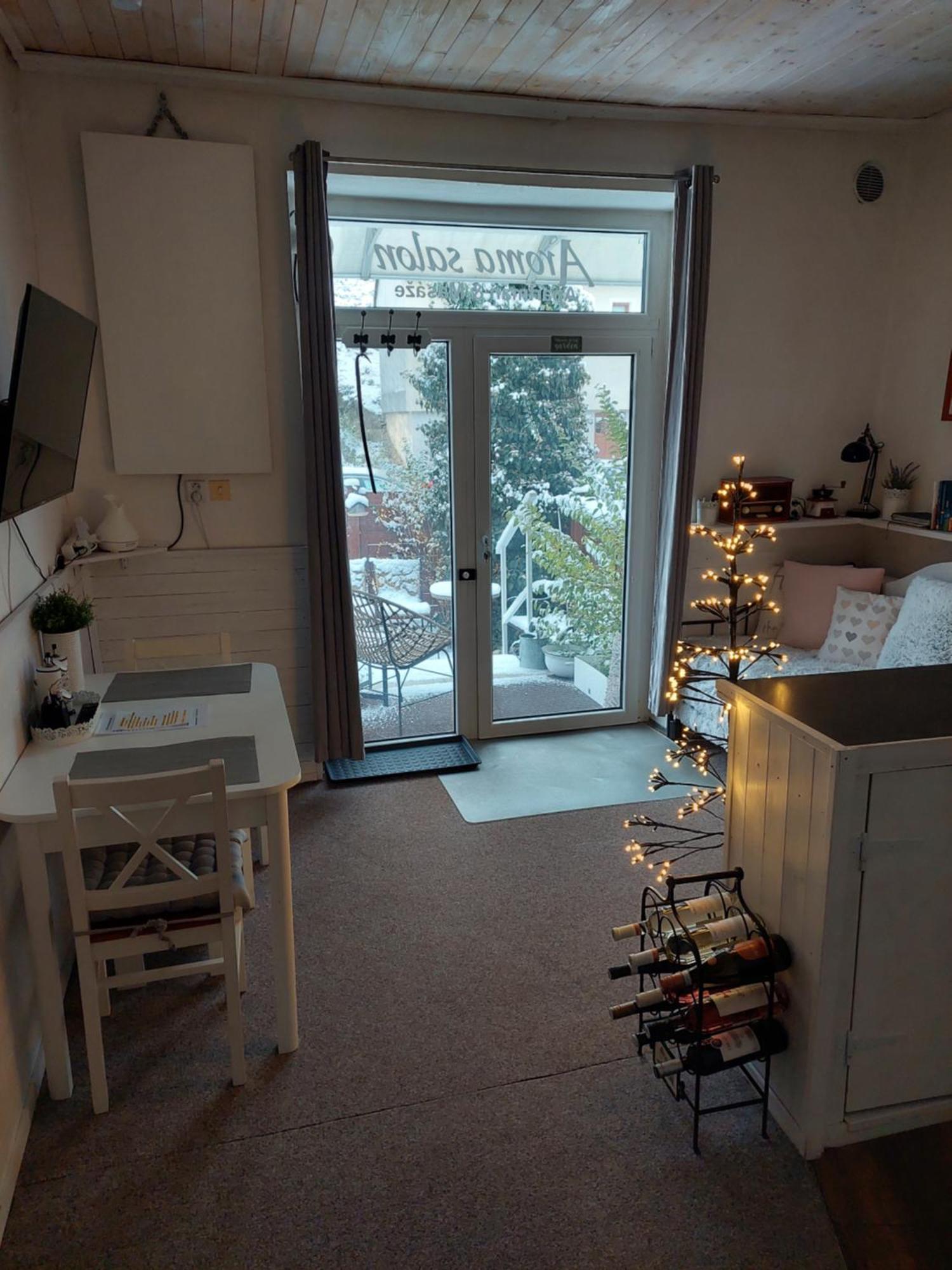 Apartman Aromasalon Trebic Luaran gambar